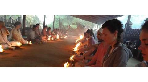 Поездка в Индию кэмп 01-2019 - ВедаАнта - предельное знание